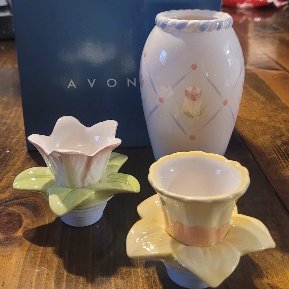 Elegant Blooms Vase & Taper Holder - Avon Floral Vase and Candle Holders - NEW